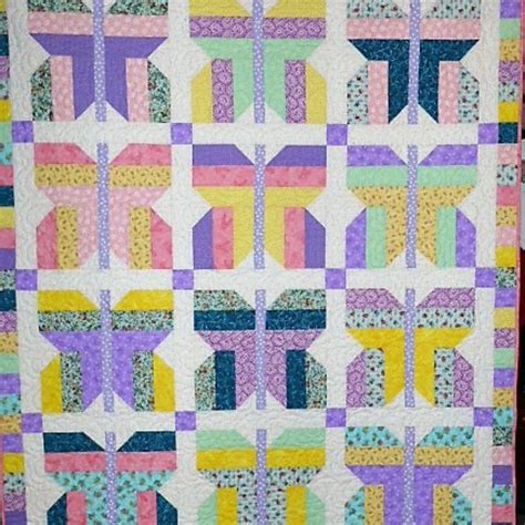 strip butterflies quilt pattern